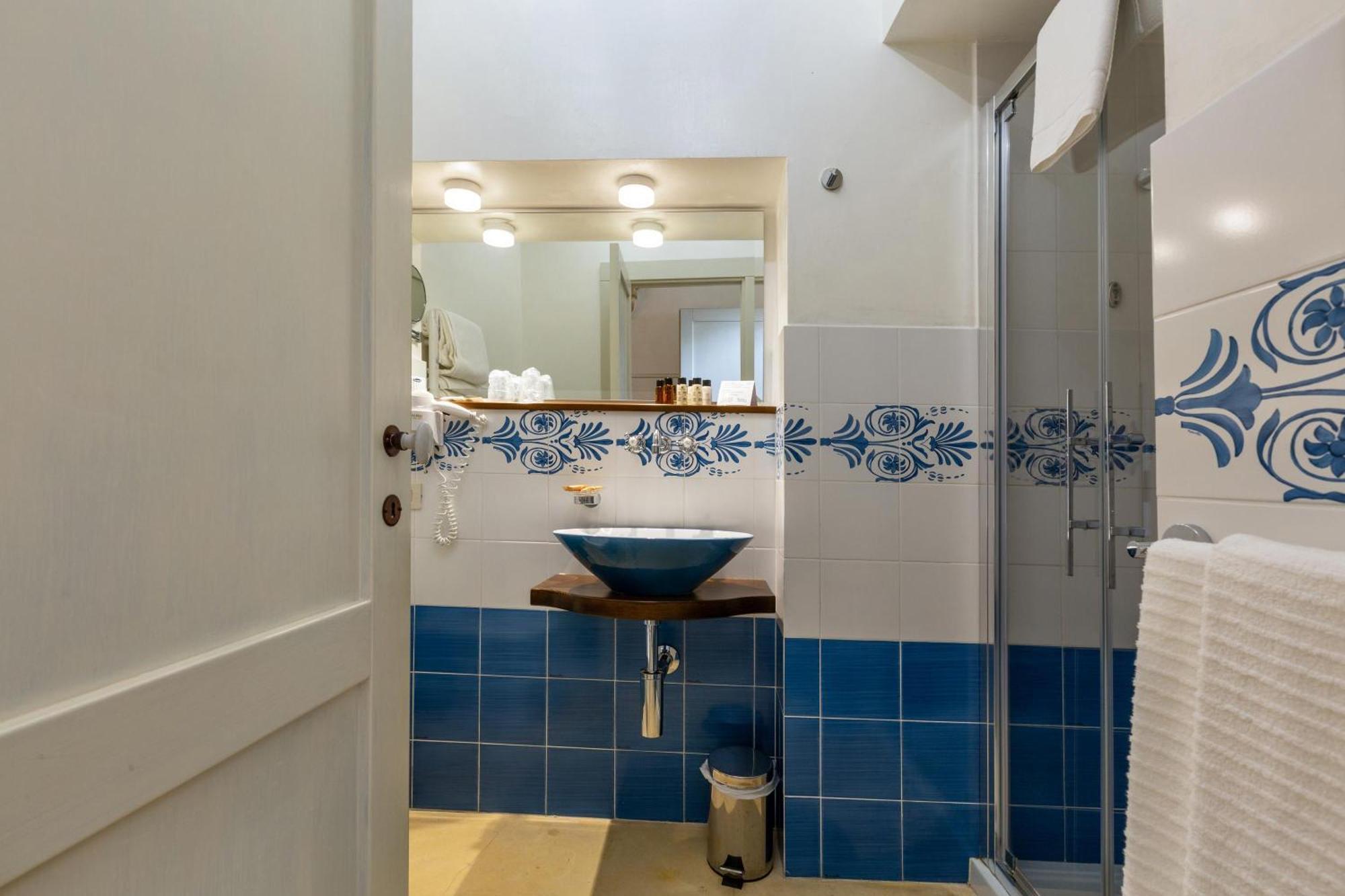 Aparthotel Dimora Storica Briganti Gallipoli Esterno foto