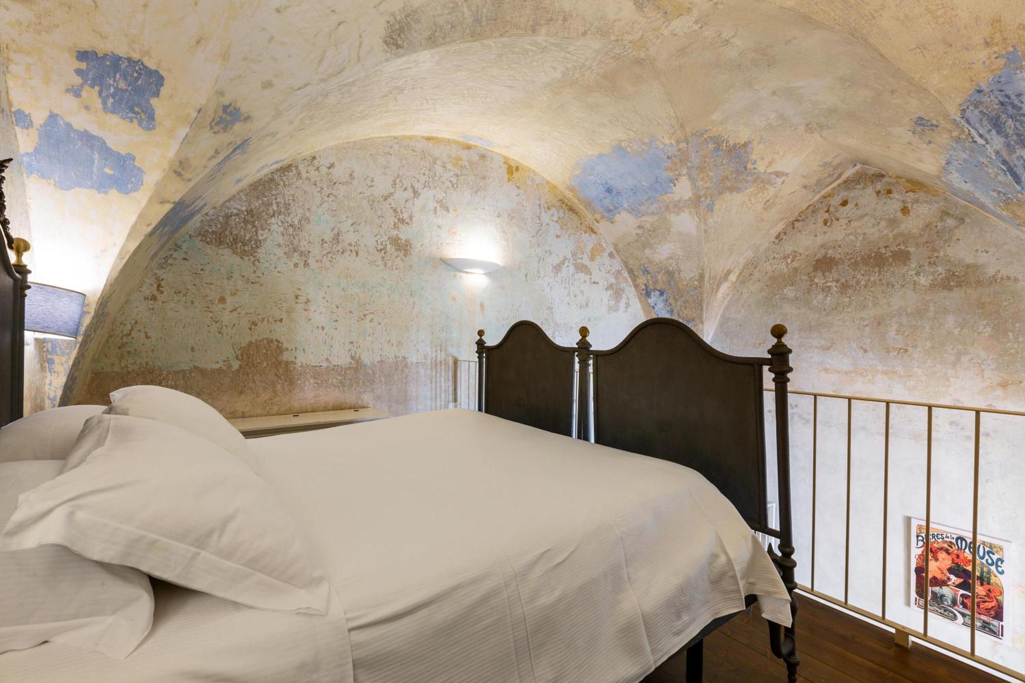 Aparthotel Dimora Storica Briganti Gallipoli Esterno foto