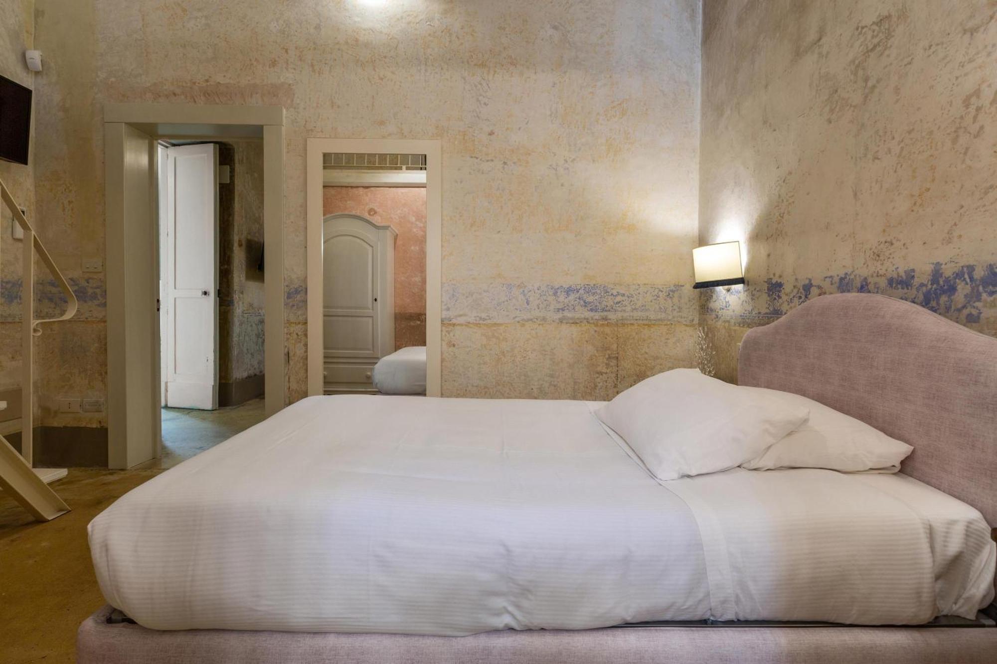 Aparthotel Dimora Storica Briganti Gallipoli Esterno foto