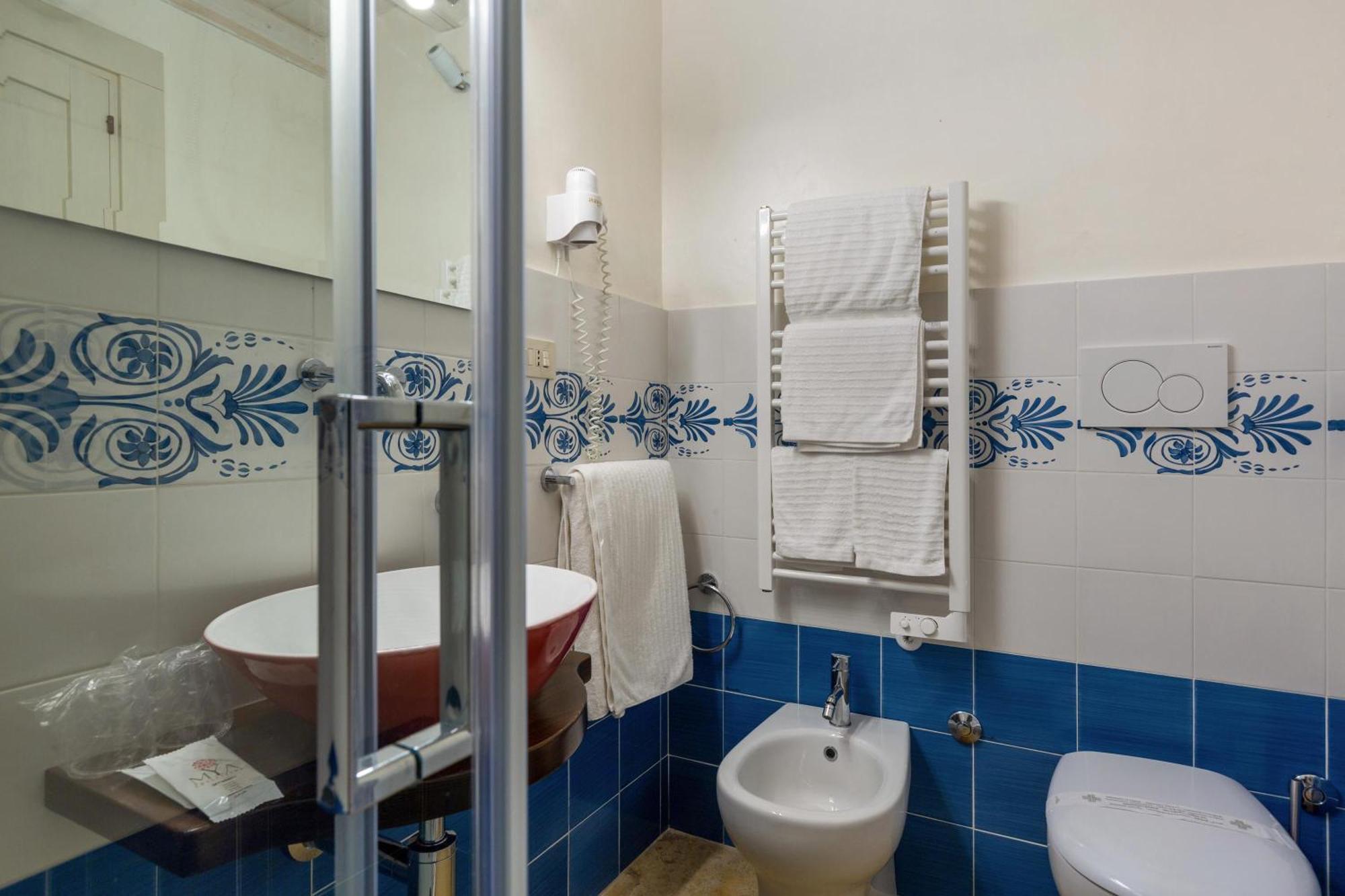 Aparthotel Dimora Storica Briganti Gallipoli Esterno foto