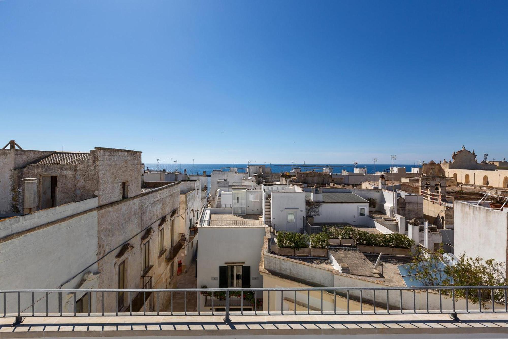 Aparthotel Dimora Storica Briganti Gallipoli Esterno foto