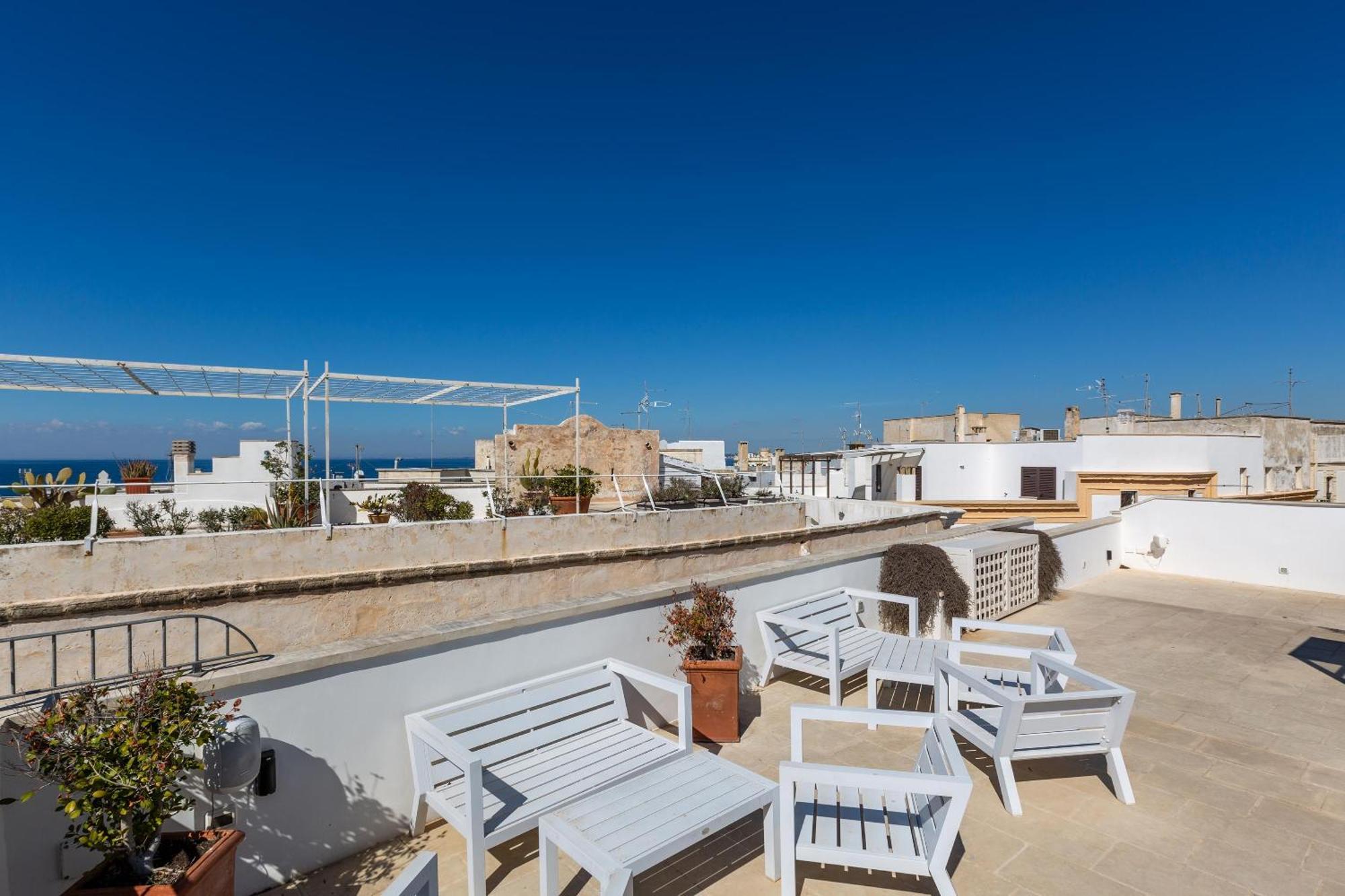 Aparthotel Dimora Storica Briganti Gallipoli Esterno foto